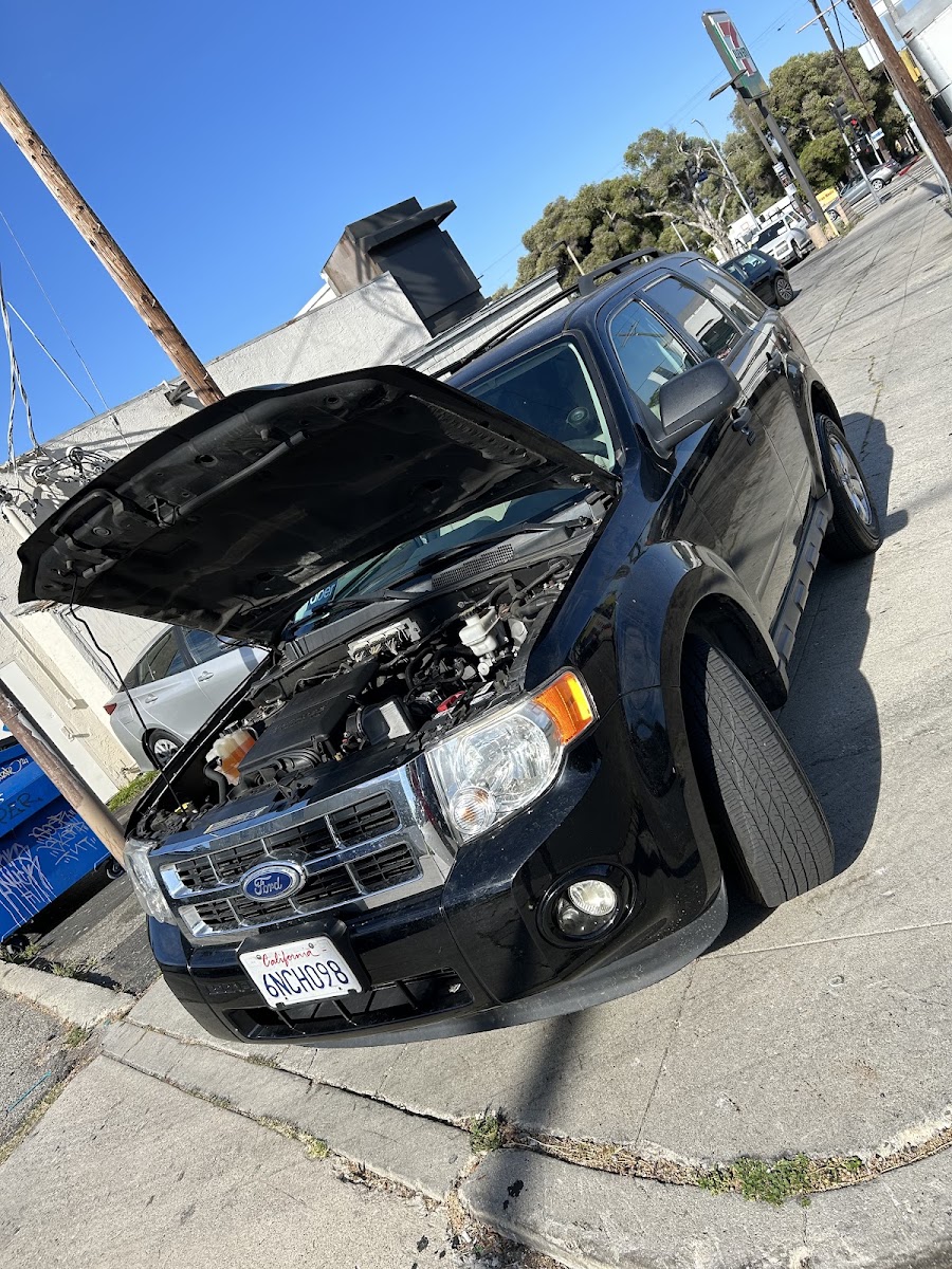 Bobby's Auto Repair & BODY SHOP photo
