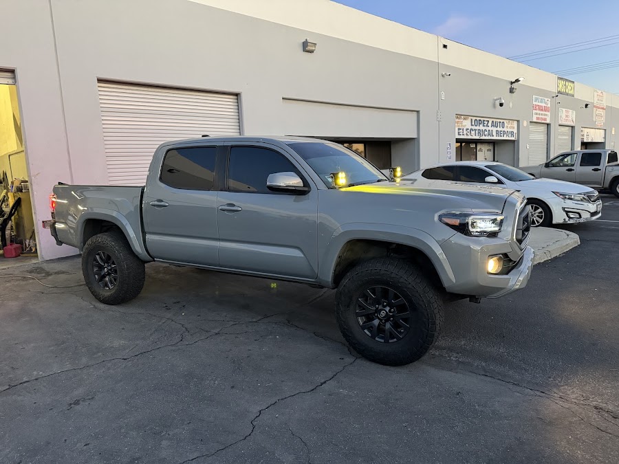 Daves Auto Body photo