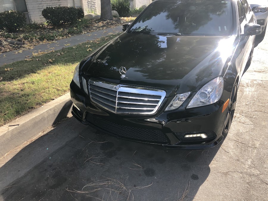 H & R Auto Body Shop photo
