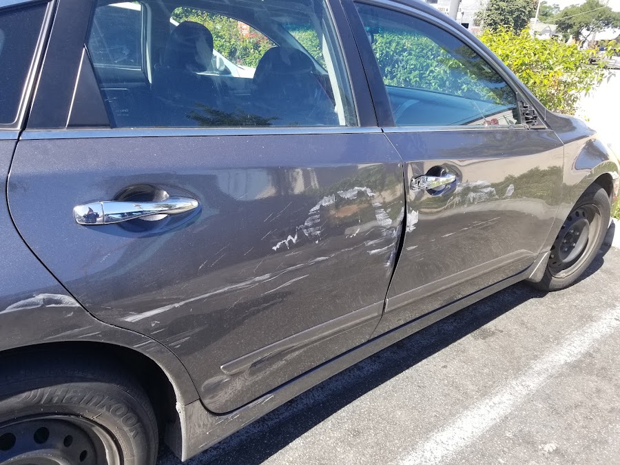 H & R Auto Body Shop photo