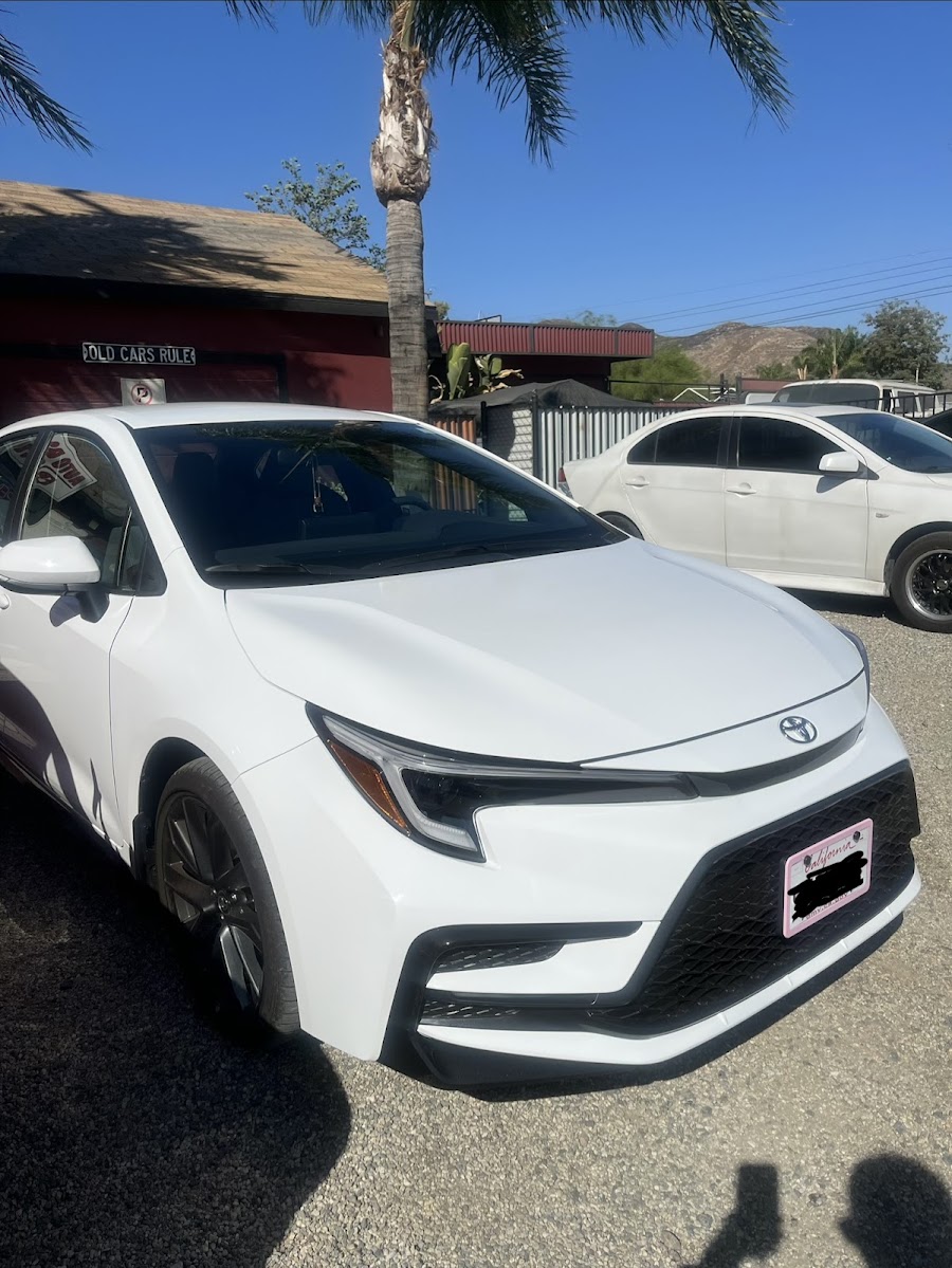 Los Peluchitos Auto Body Repair photo