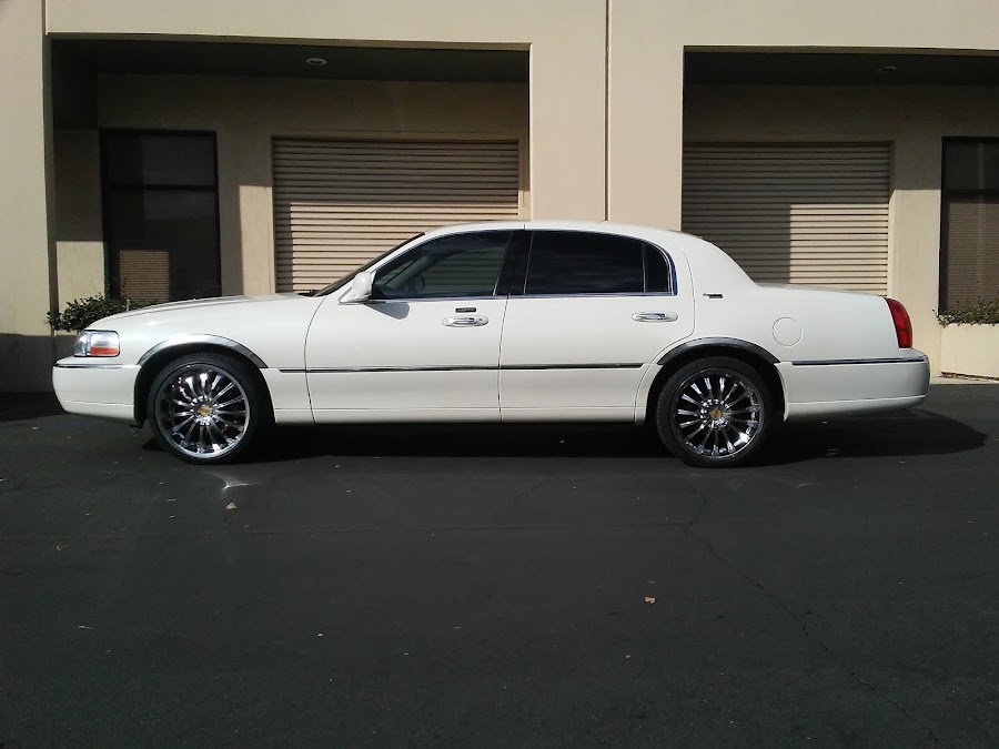 Mandrell's Body & Paint Shop photo