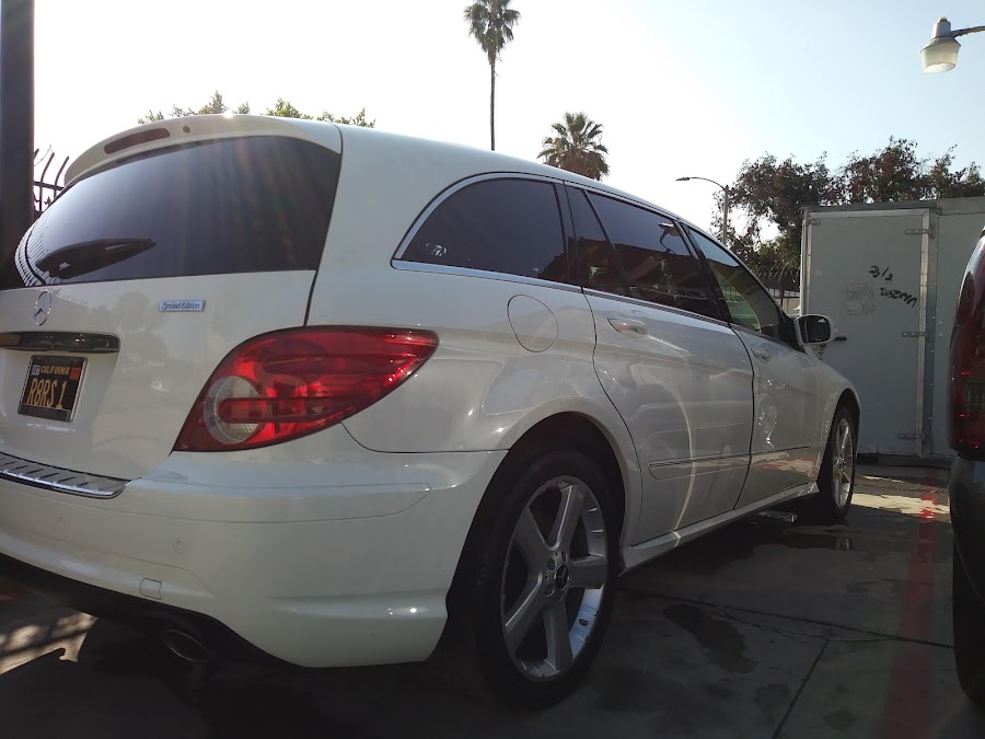 Mandrell's Body & Paint Shop photo