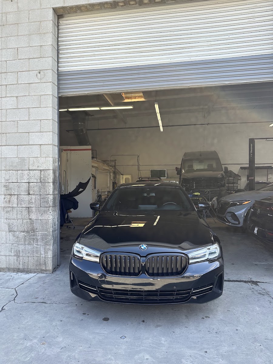 Onyx Auto Body photo