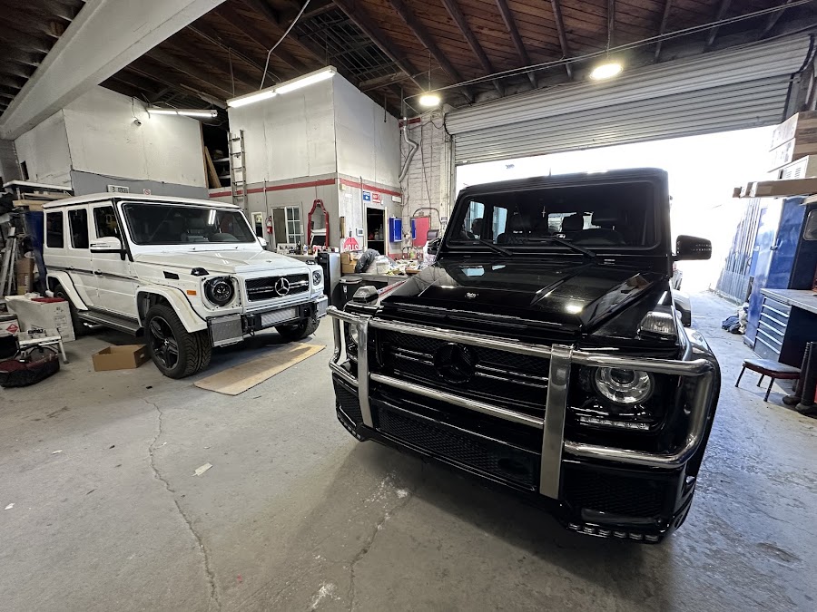 Red Line Auto Body photo