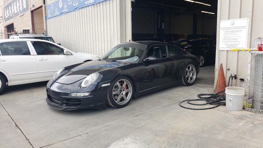 S-K Auto Body (SK汽车钣金维修中心) SK 오토바디 photo