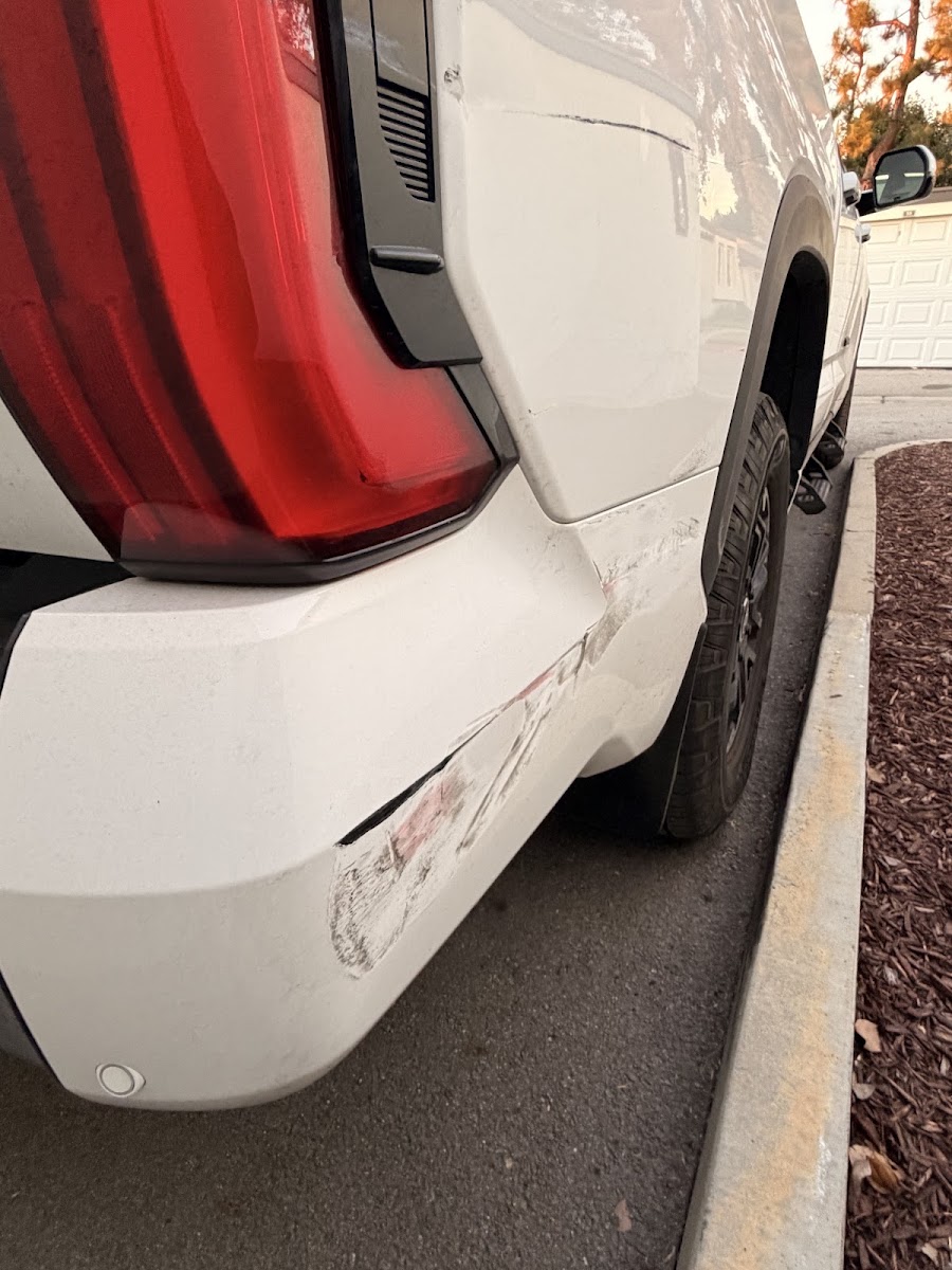 SoCal Collision Parts & Repair photo