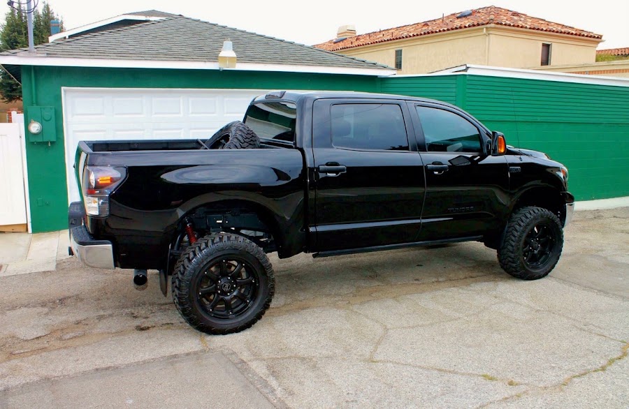 Western Auto Body photo